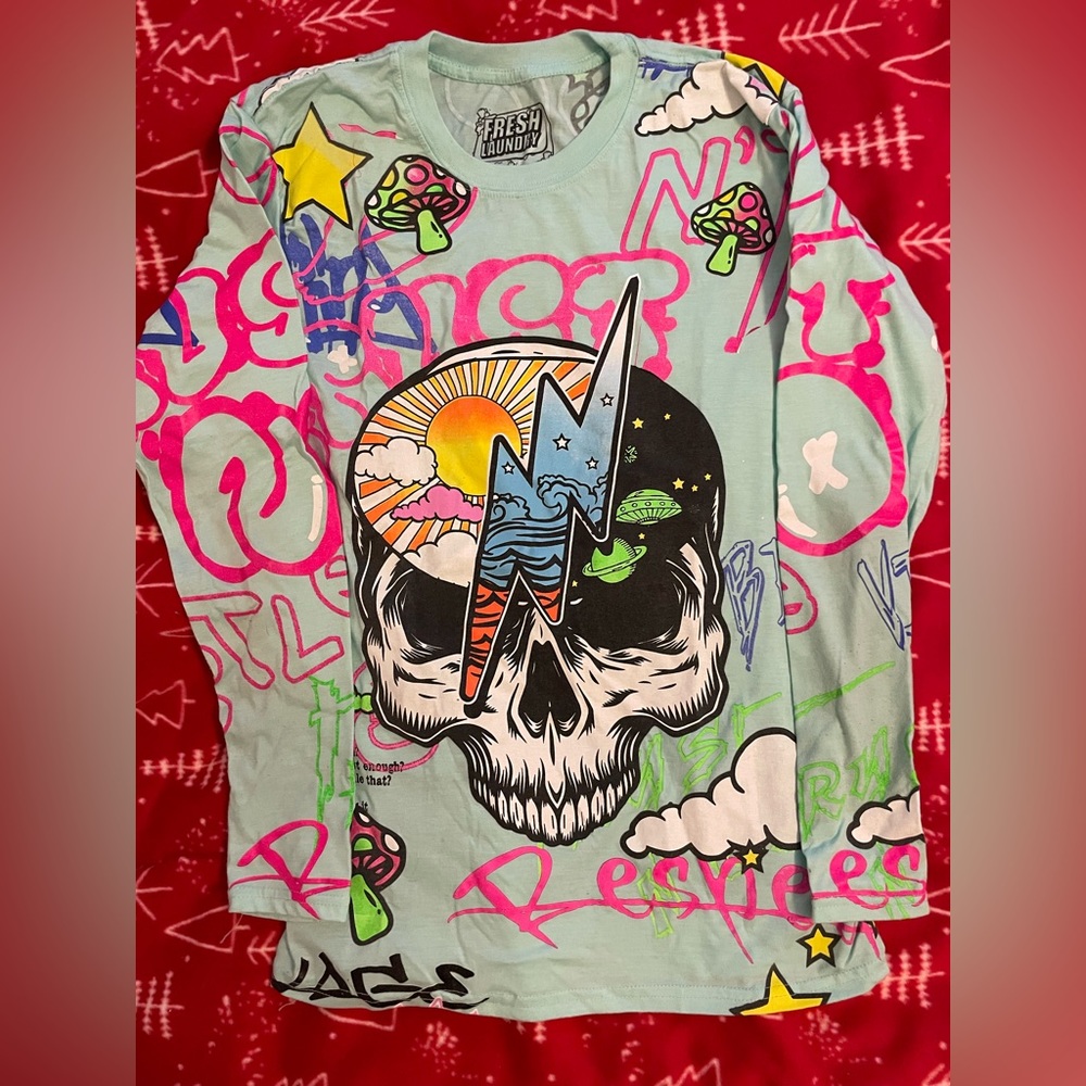 Fresh Laundry long sleeve T-shirt men’s medium